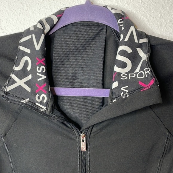 Victorias Secret VSX Size XS Black Pink Zip Up Athletic Mesh Inset Sweatshirt - Picture 11 of 15